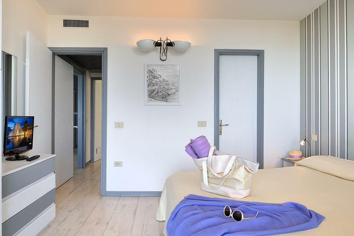 Residence Riccione Beach Apartments Luaran gambar